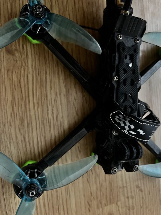 IFlight nazgul Evoque 6s F5X hd, Dji VR v2, Radiomaster TX16S, Smart charger ISDT