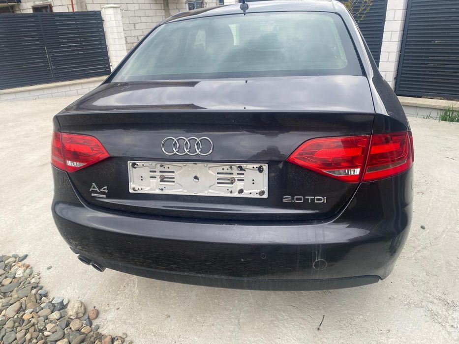 Vând Audi A4 2009