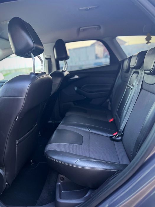Ford Focus 2.0 Diesel • 2013 • Break • Titanium •  Import Germania