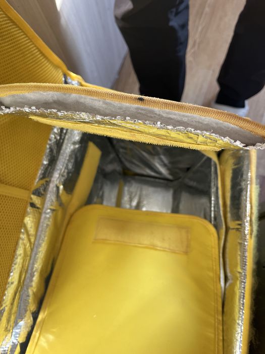 Сумка Яндекс еда состаяние хорошое