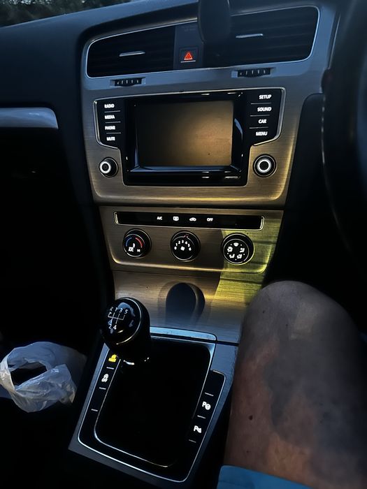 VOLKSWAGEN Golf 2014 — imagine 5