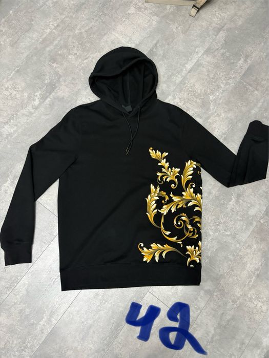 Продам женские кофты