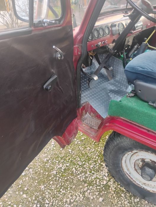 Уаз 2.4 глас бензин 1995г