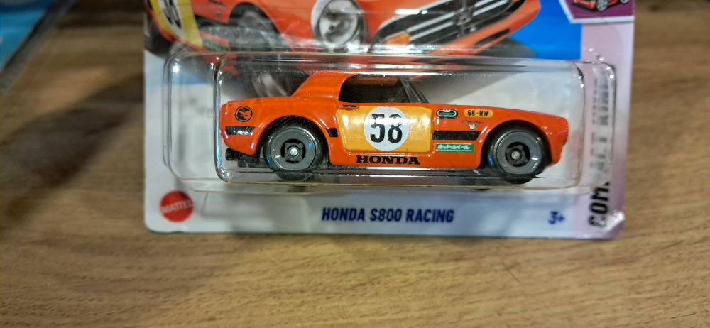 Hot Wheels Honda S800 Racing Treasure Hunt 2025 (TH) – запечатана