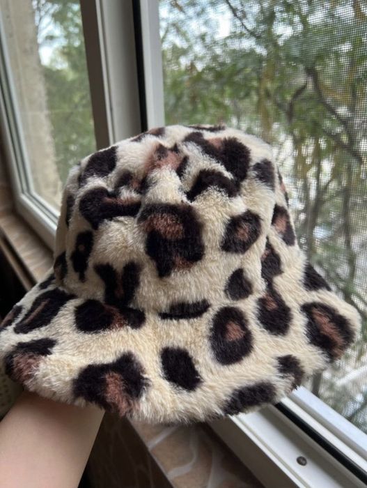 Bucket hat animal print