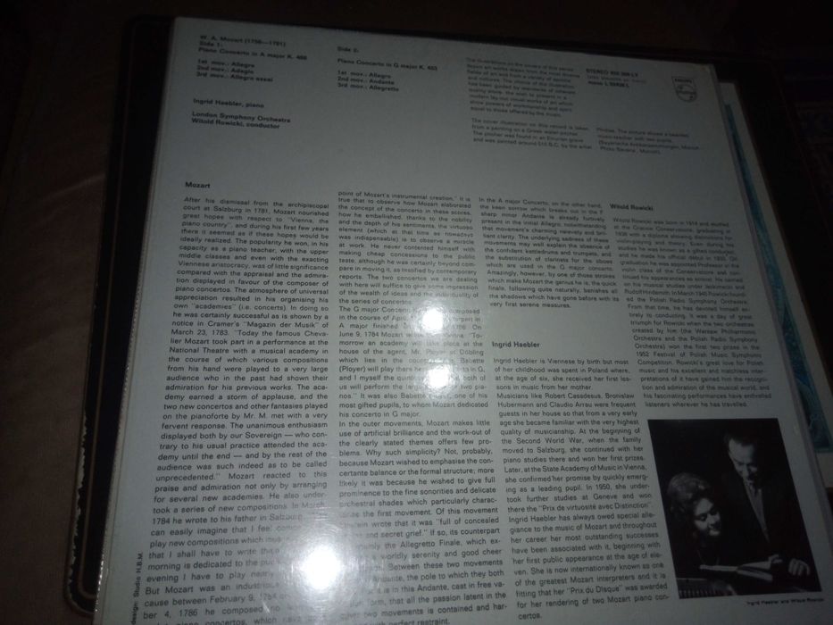 de  vanzare   set  de  bachelit  clasic !!!