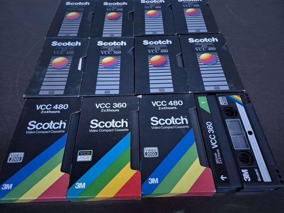 Vând 12 casete video 2000 VCC Scotch ,360,480 minute. 2×3h,2x4h filme