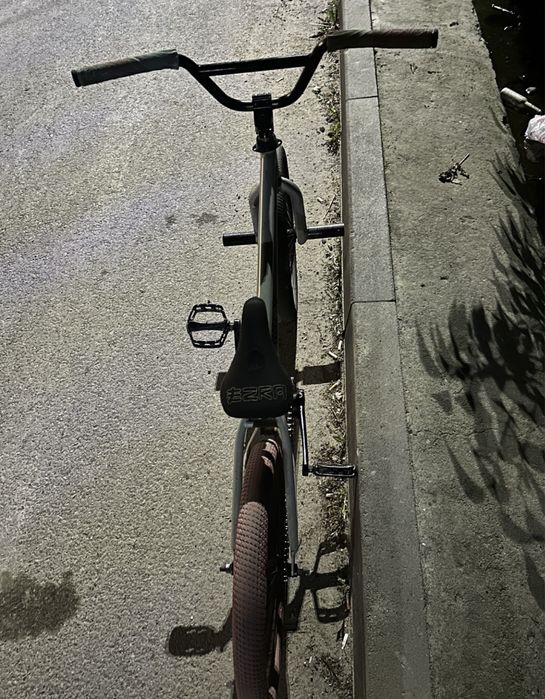 Продаю бмх срочно!