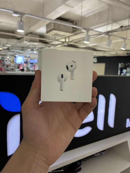 AirPods 4