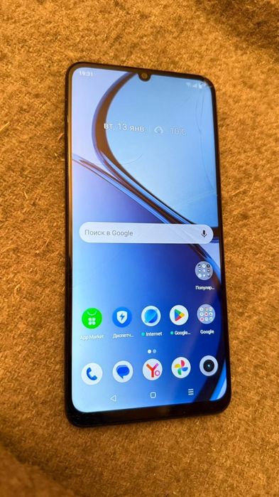 Продам телефон REAL ME NOTE 50