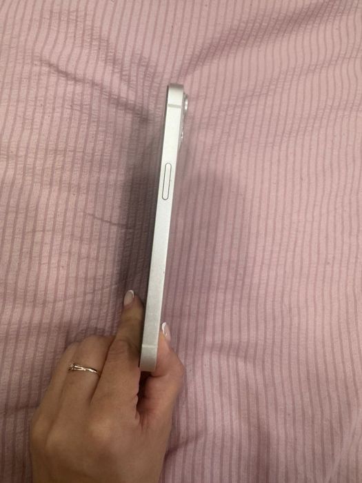 Айфон 13 , 128гб