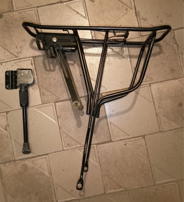 Багажник и подножка на велик