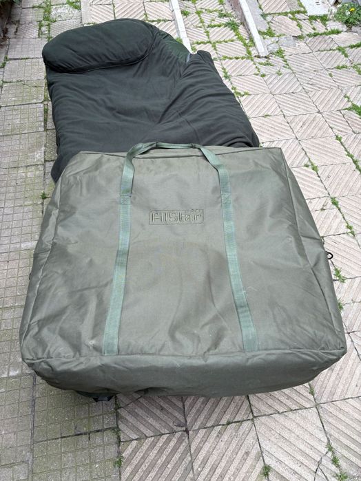 Mivardi Bedchair Comfort XL8 +  Mivardi Sleeping Bag Executive
