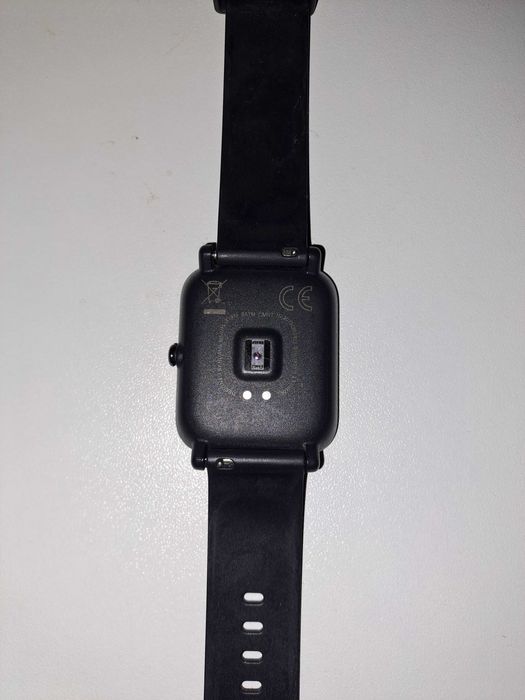 Смарт часовник Amazfit bip lite
