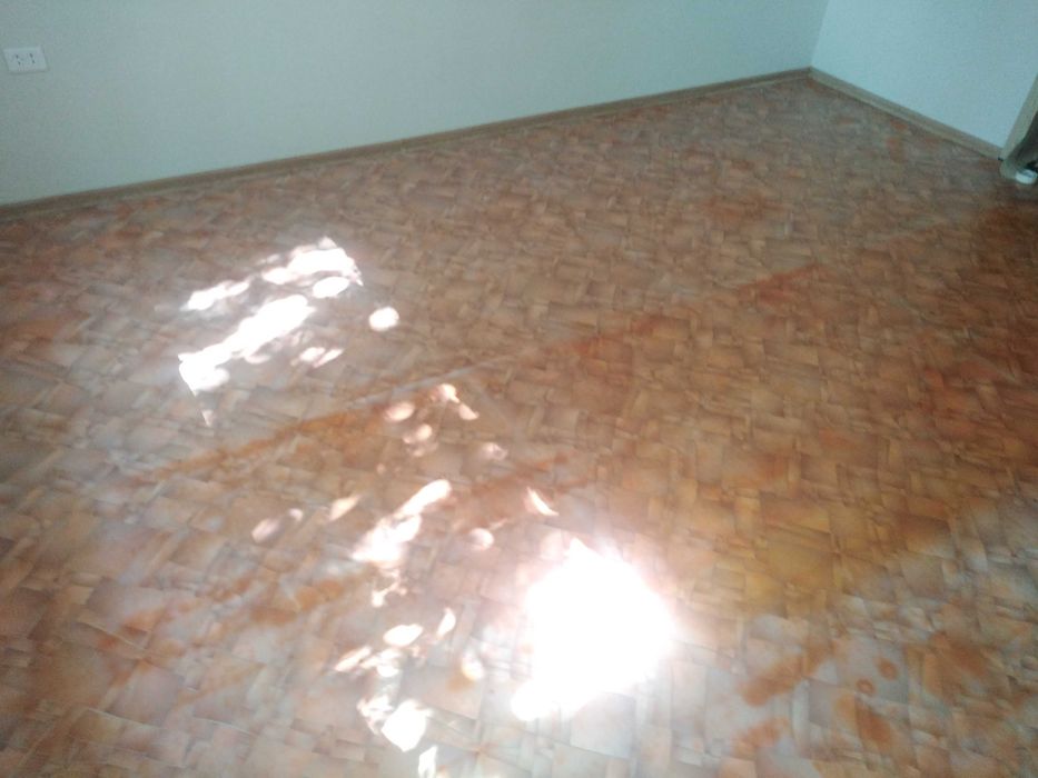 Линолеум Sinteros (б/у) 360×450