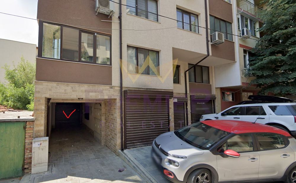 Гараж в Варна-Трошево