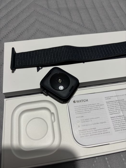 Часовник Apple Watch SE2 40mm