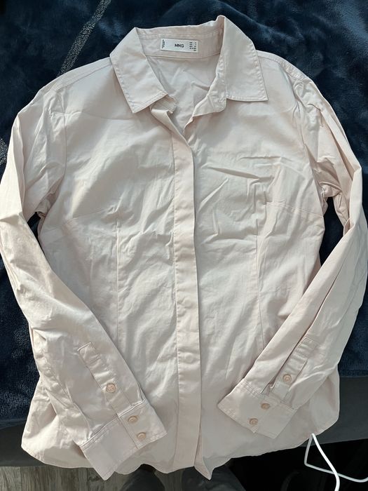 Чисто нова риза Mango