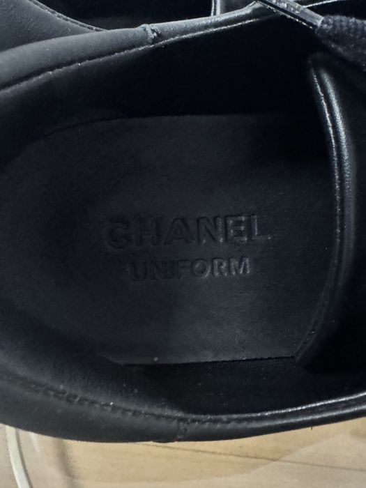 Sneakers Chanel, piele, o singura purtare.