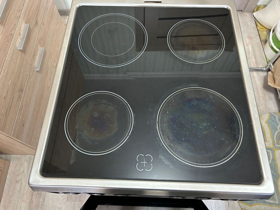 Электрическая плитка