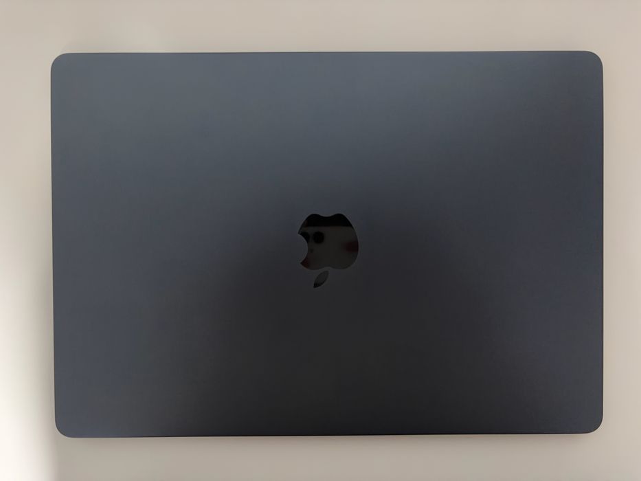 Macbook air 15.3, макбук эйр 8 гб / 512 gb