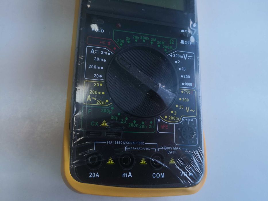 Multimetru digital DT9205A