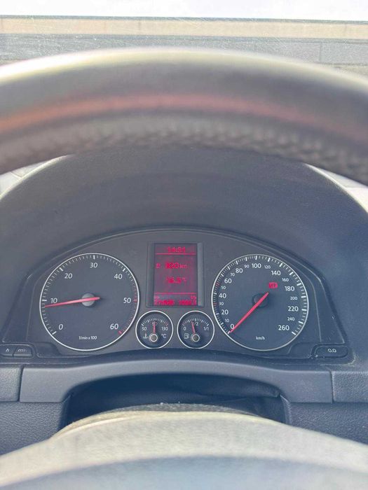 Volkswagen Golf 5 Plus 2.0 TDI BMM 140 CP