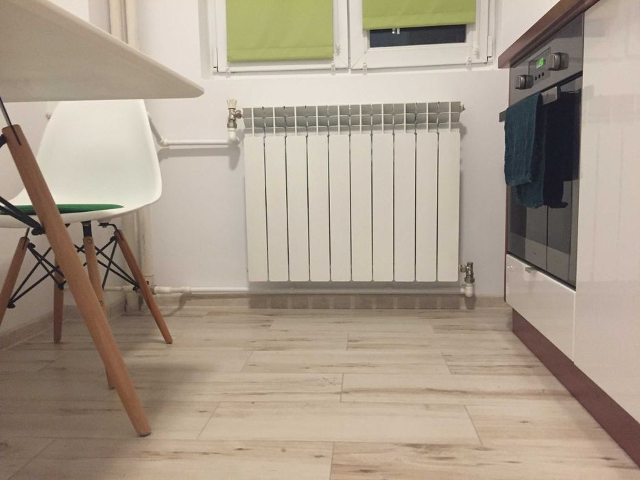 Set 2 scaune si masa din MDF in stil scandinav