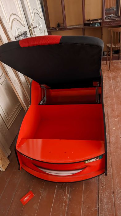 Детский Кровать  .