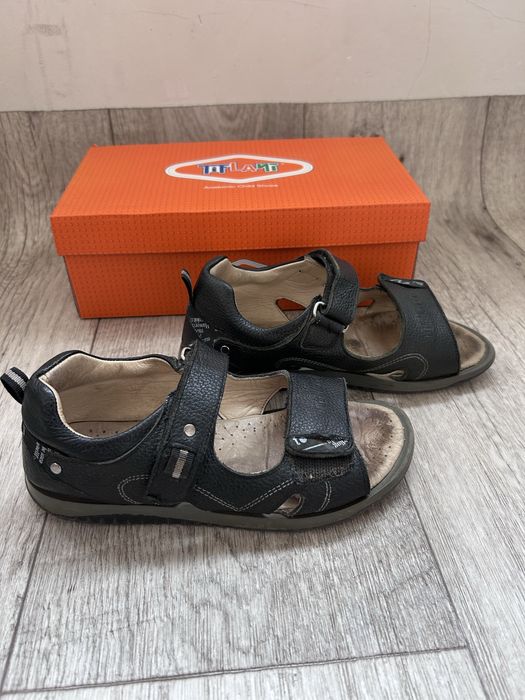 Кожаные сандали для мальчика 32 размер