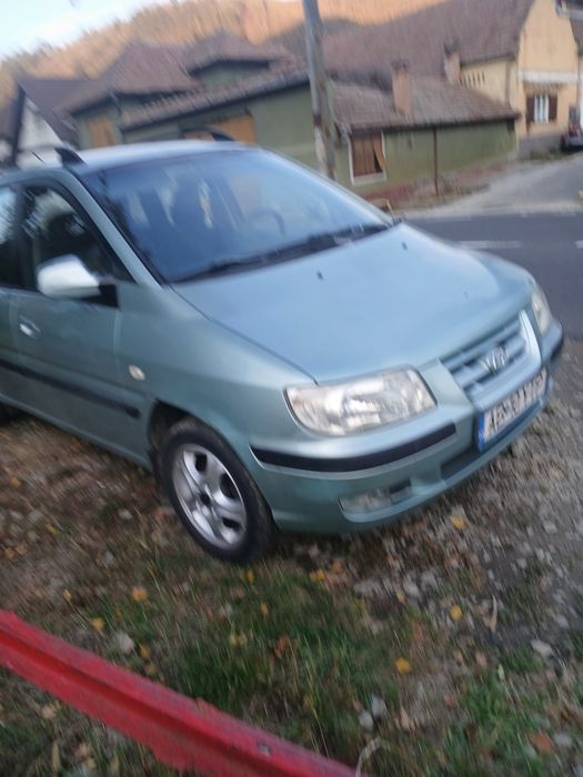 Vind hyundai matrix,motor 1,5 disel,anvelope iarna,vara,masina nu se vinde fara fiscal