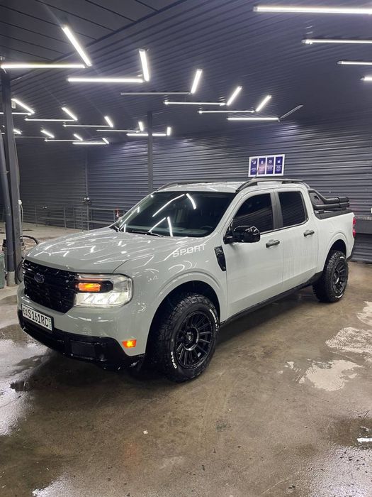 Ford Mavrik gibrit  2024 yil