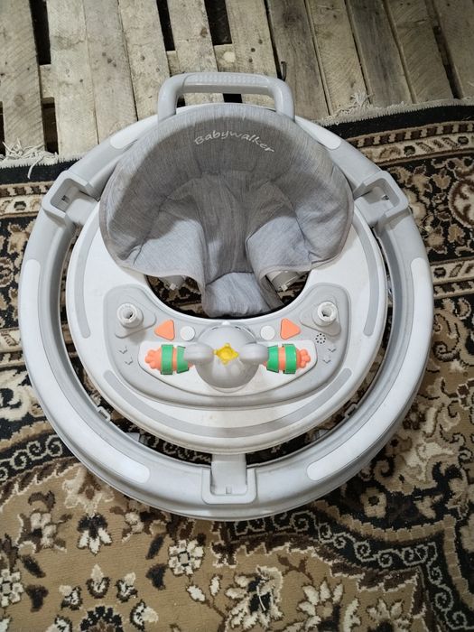 Ходунок детский  до 2 лет