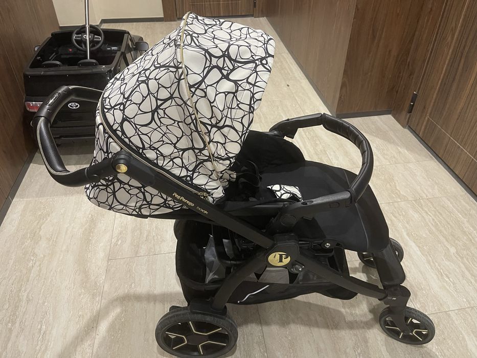 Продам коляску peg perego