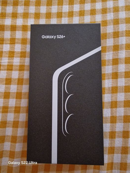 Продам Samsung s8+ 512gb