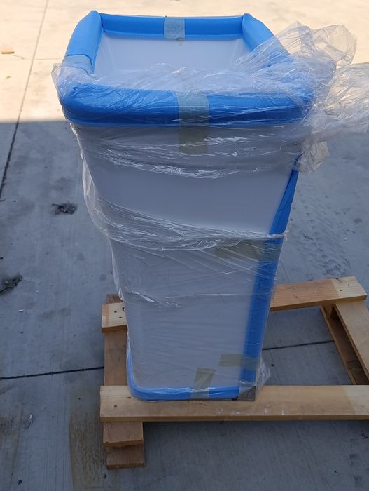 Lavoar 40x50 cm  înältime 85 cm
-chiuvetá independenta
- dimensiuni: 40 x 50 cm
-înältime: 85 cm...
1500 lei
Negociabil