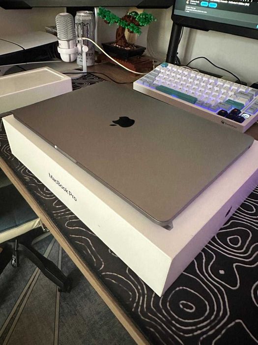 MacBook Pro M1 2020 8gb RAM 13' 256gb