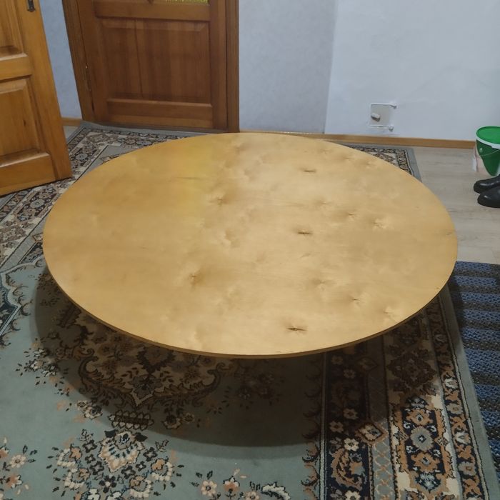 Стол круглый национальный