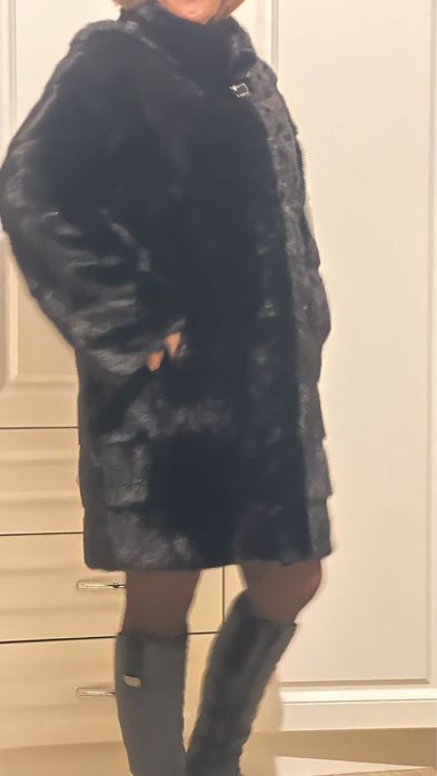 Продам норковую шубу