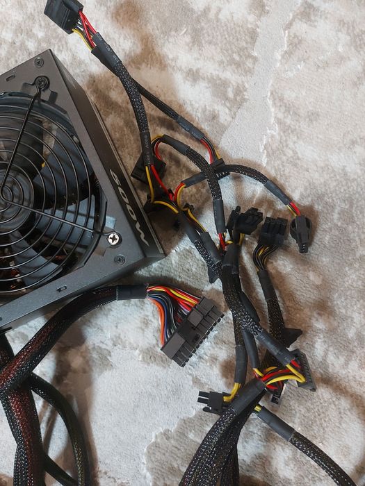 Блок питания Thermaltake TR2 S 500W (80 PLUS)