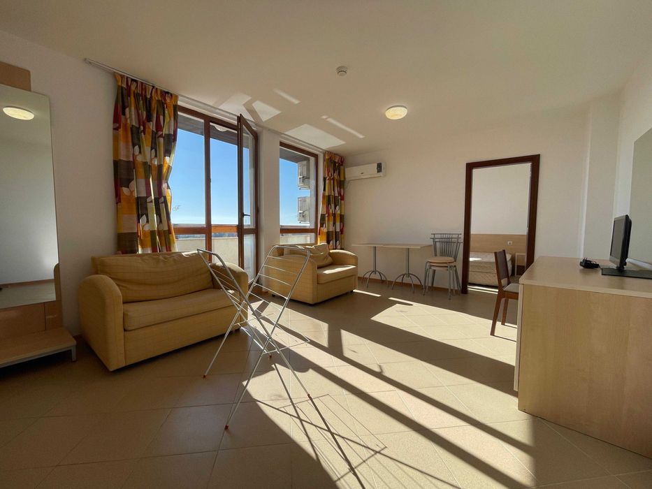 Продава се Двустаен апартамент в с. Кошарица, Област Бургас - 63 кв.м за 1110 €/кв.м - Снимка #1