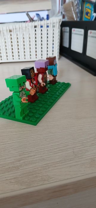 Лего оригинал фигурки