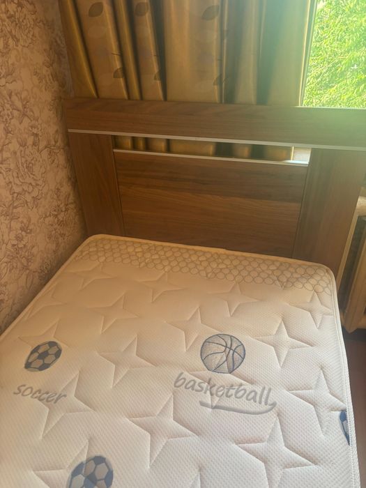 Кровать и матрас ортопедический