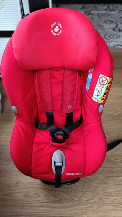 Детско столче за кола Maxi - Cosi Milofix  ( 0-18 кг ) )