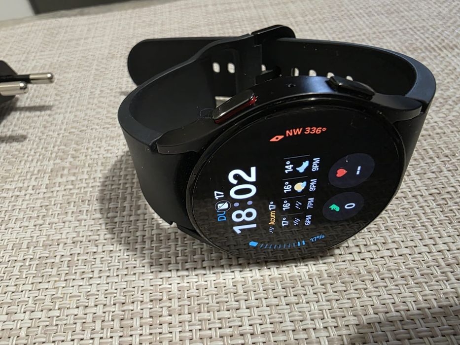 Samsung Galaxy Watch5 40mm BT Graphite