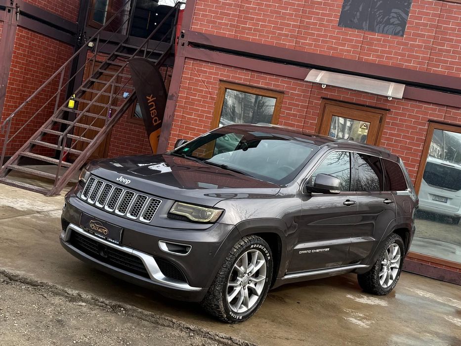 Jeep Grand Cherokee Summit Full Posibilitate Rate Fara Avans, Schimburi Auto