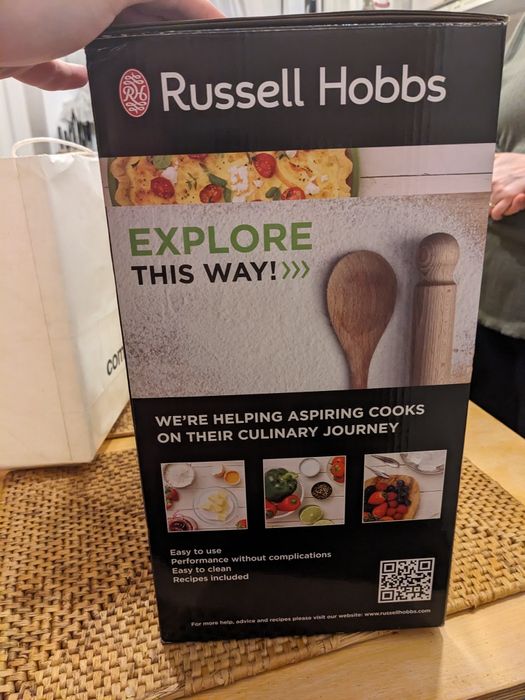 Robot de bucătărie Russell Hobbes