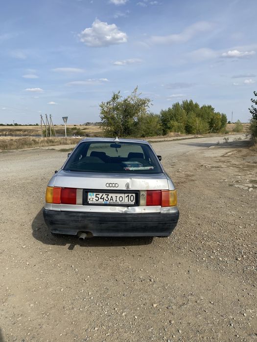 Продам машину Audi 80 b3