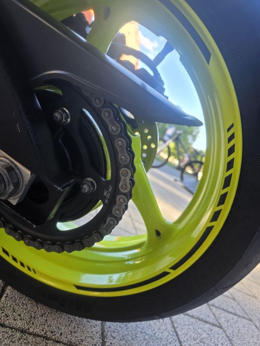 Suzuki gsxr k8 750