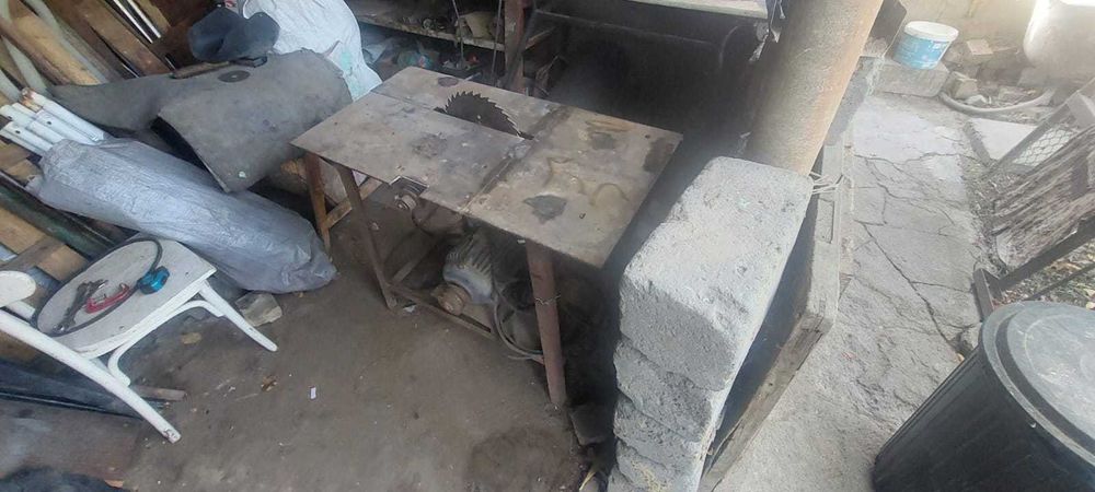 Продаётся циркулярка.